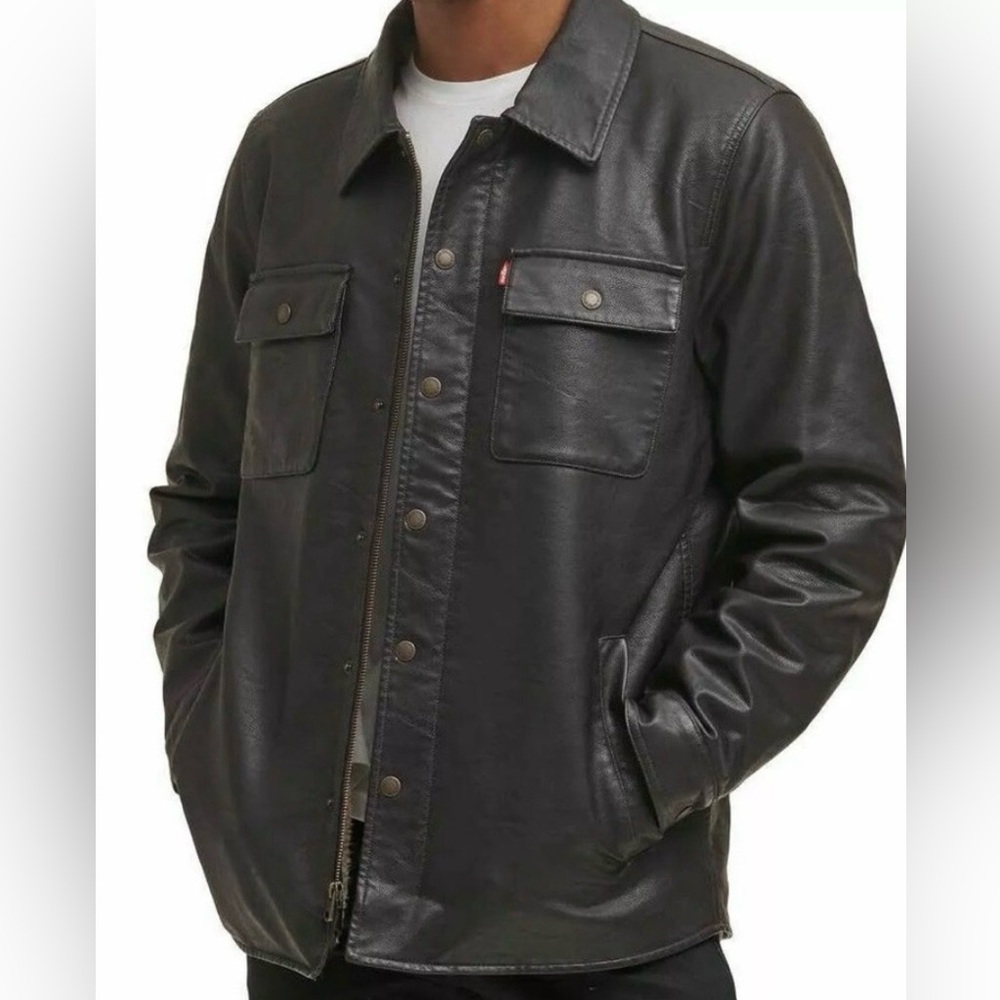 Levi’s Men’s Cool Classic Black Faux Leather Sherpa Lined Trucker Jacket Medium